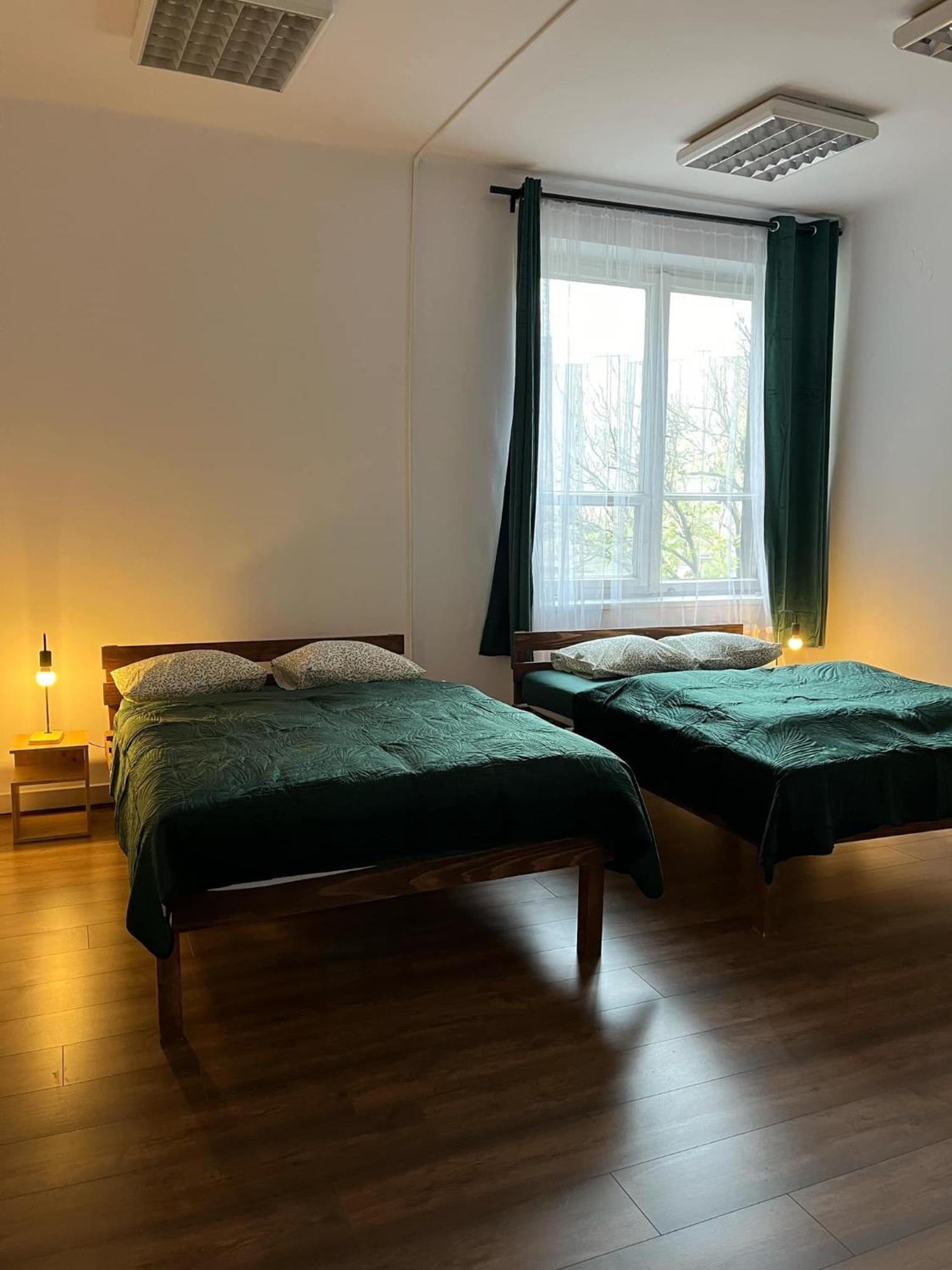 W94 Hostel クラクフ エクステリア 写真