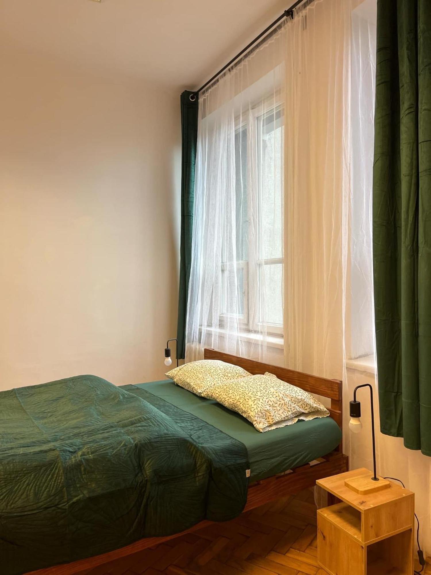 W94 Hostel クラクフ エクステリア 写真