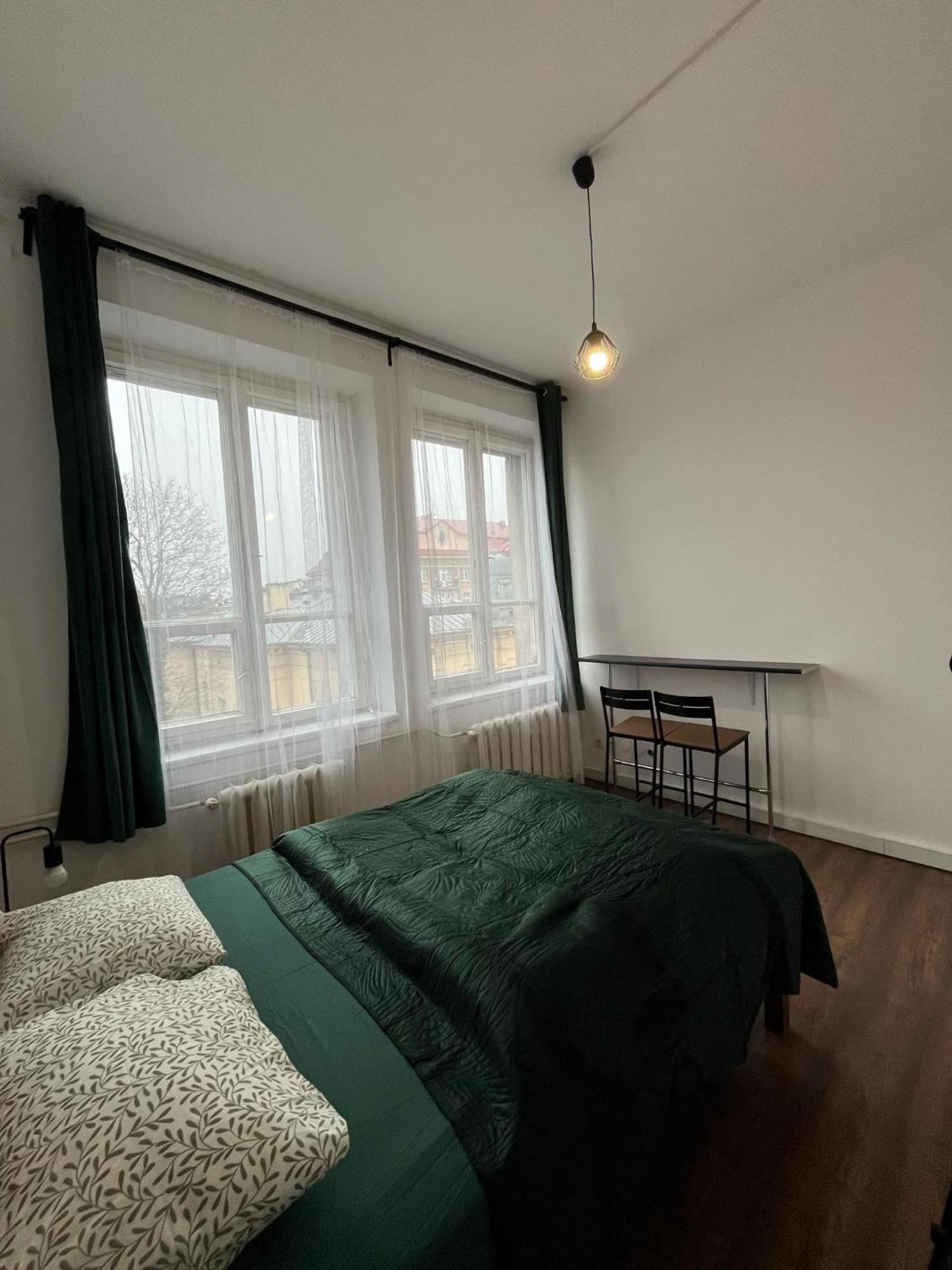 W94 Hostel クラクフ エクステリア 写真