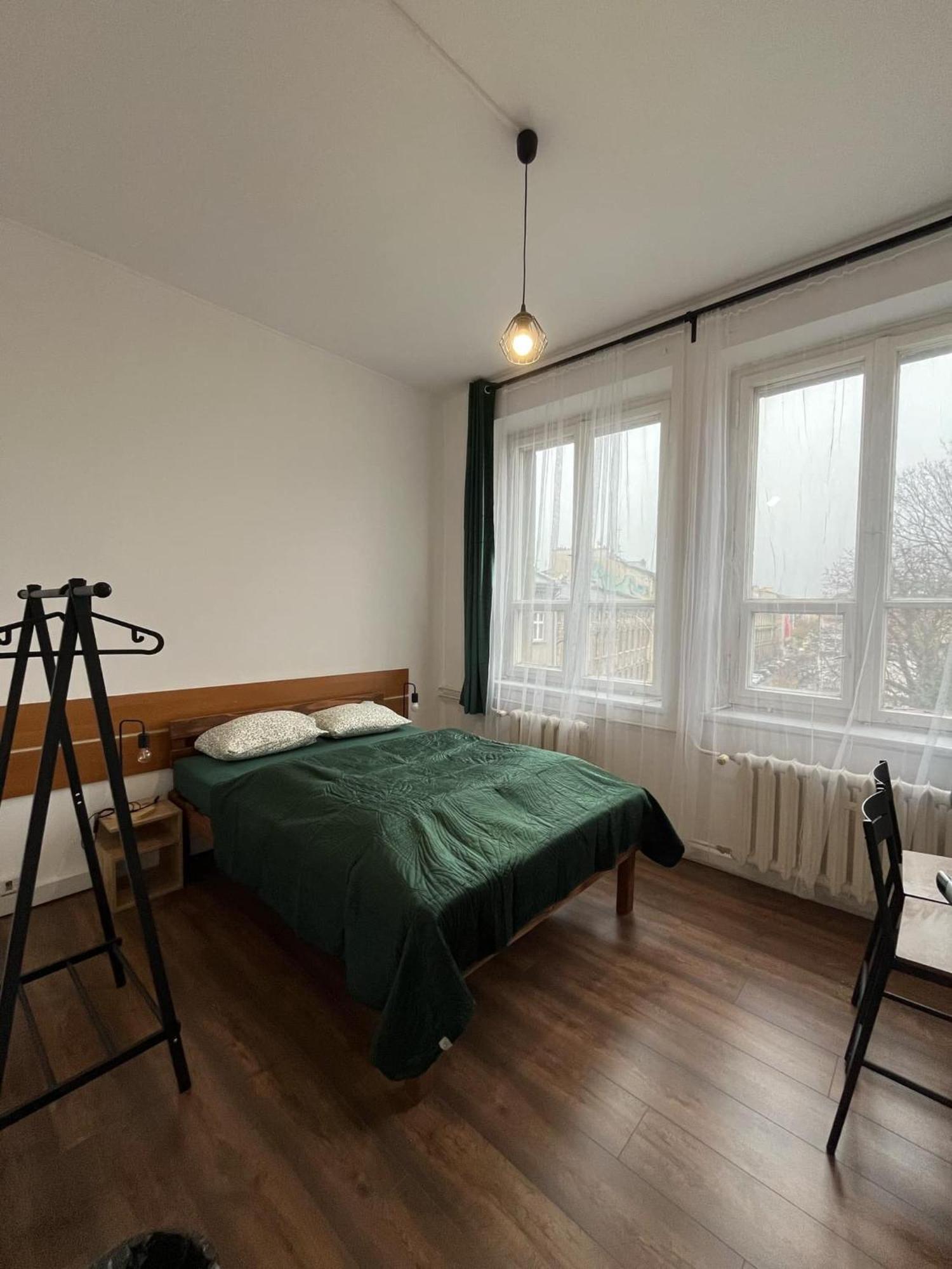 W94 Hostel クラクフ エクステリア 写真