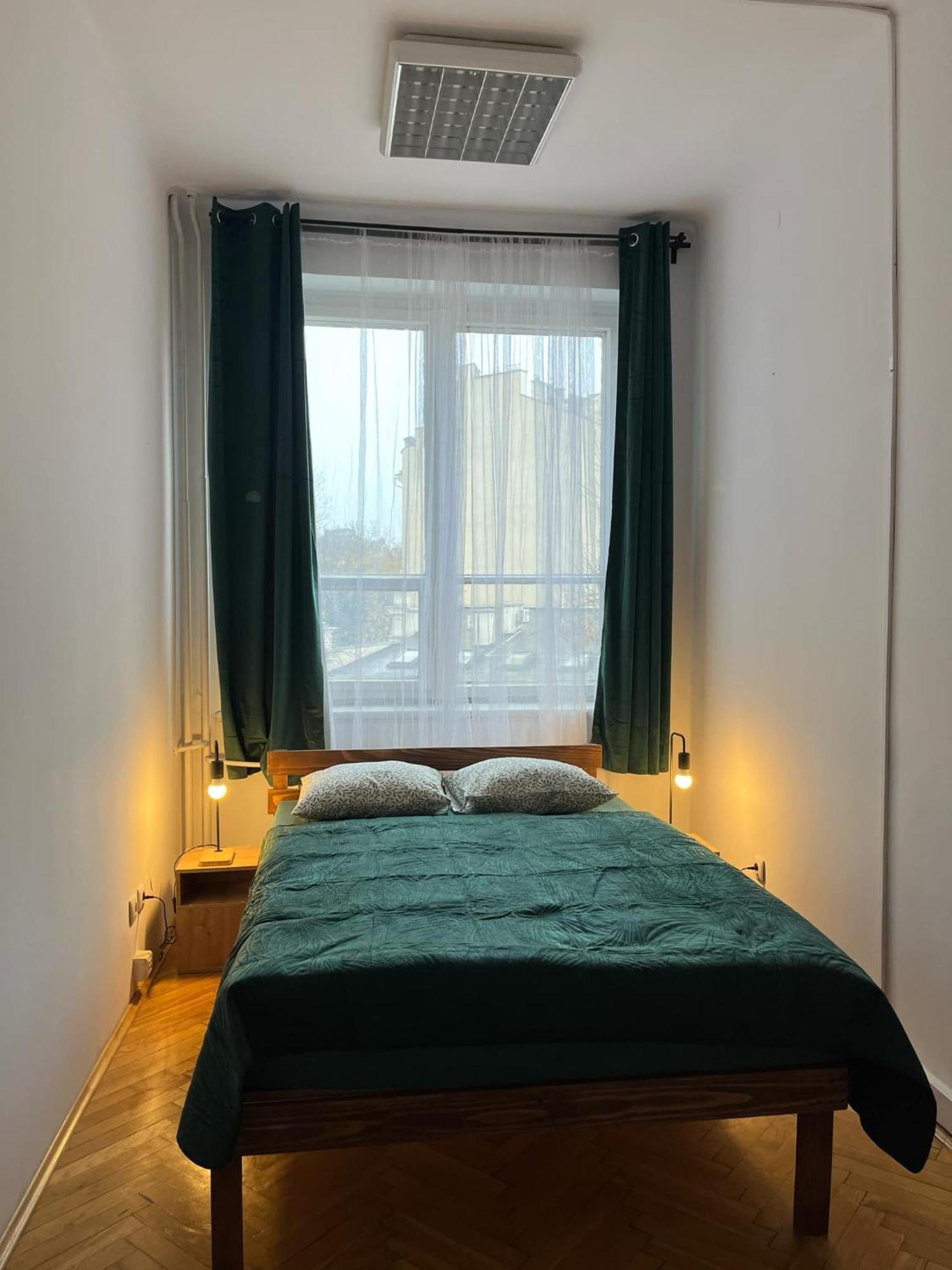 W94 Hostel クラクフ エクステリア 写真